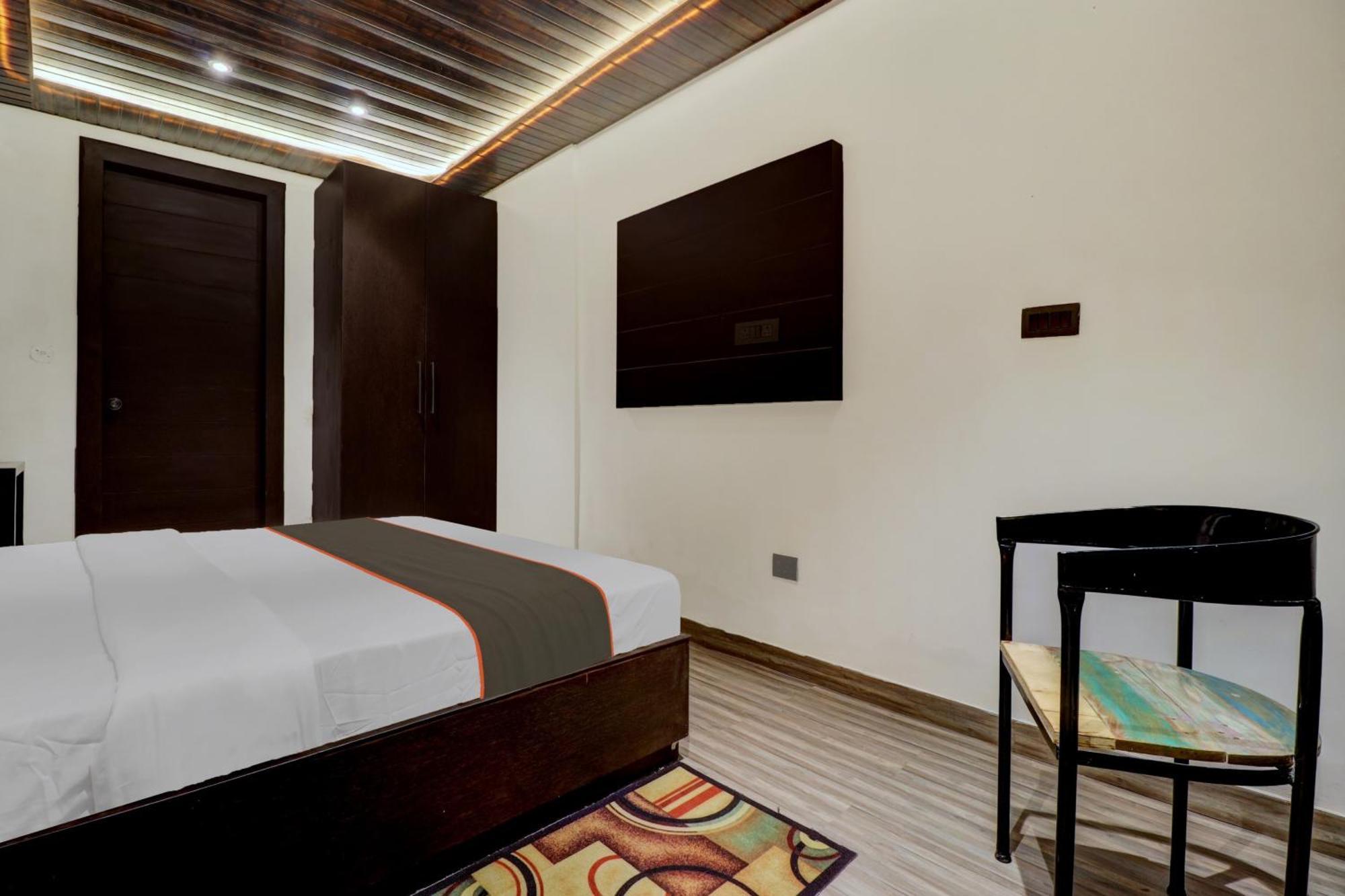 Hotel Collection O Mount N Woods Nainital Exterior foto