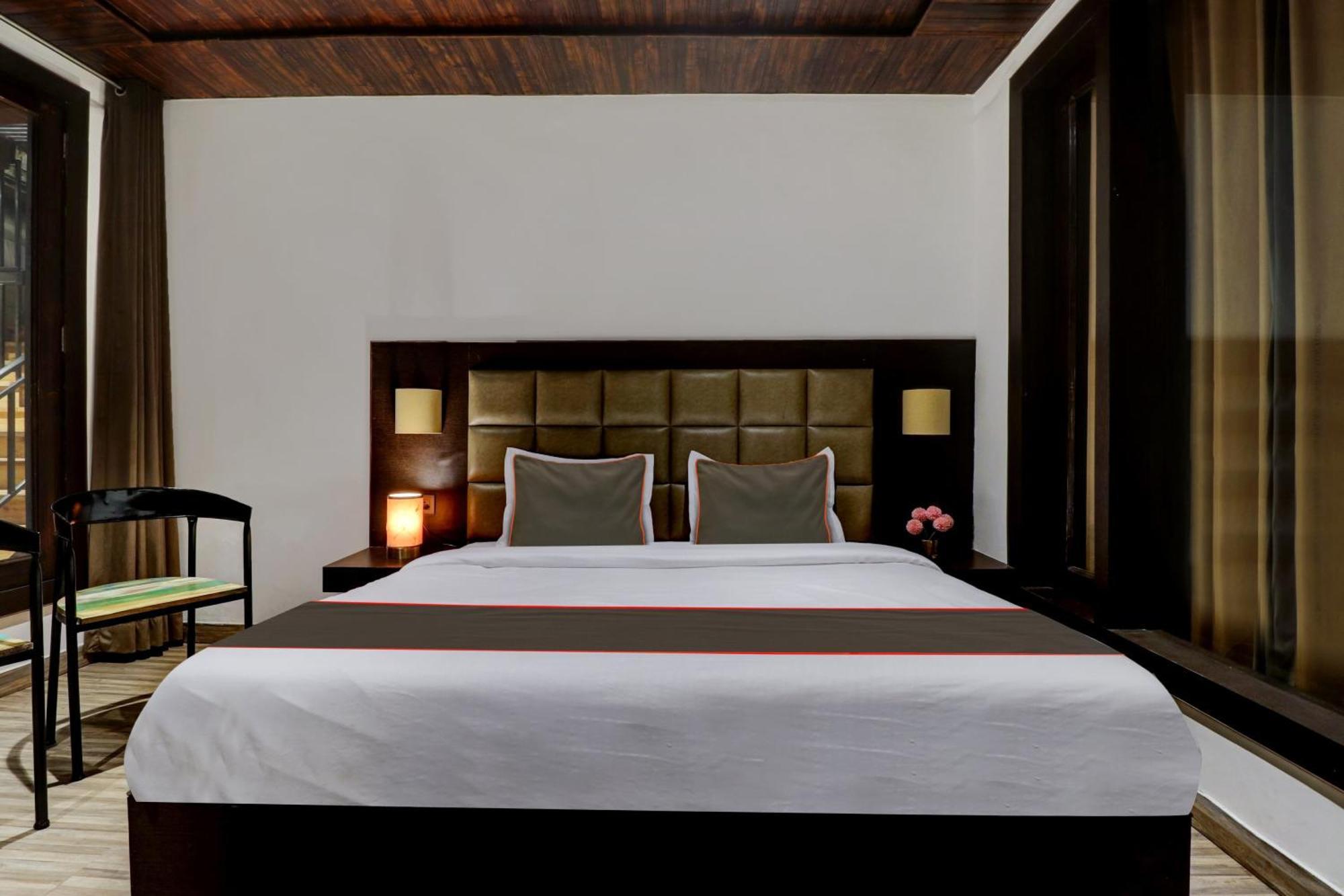 Hotel Collection O Mount N Woods Nainital Exterior foto