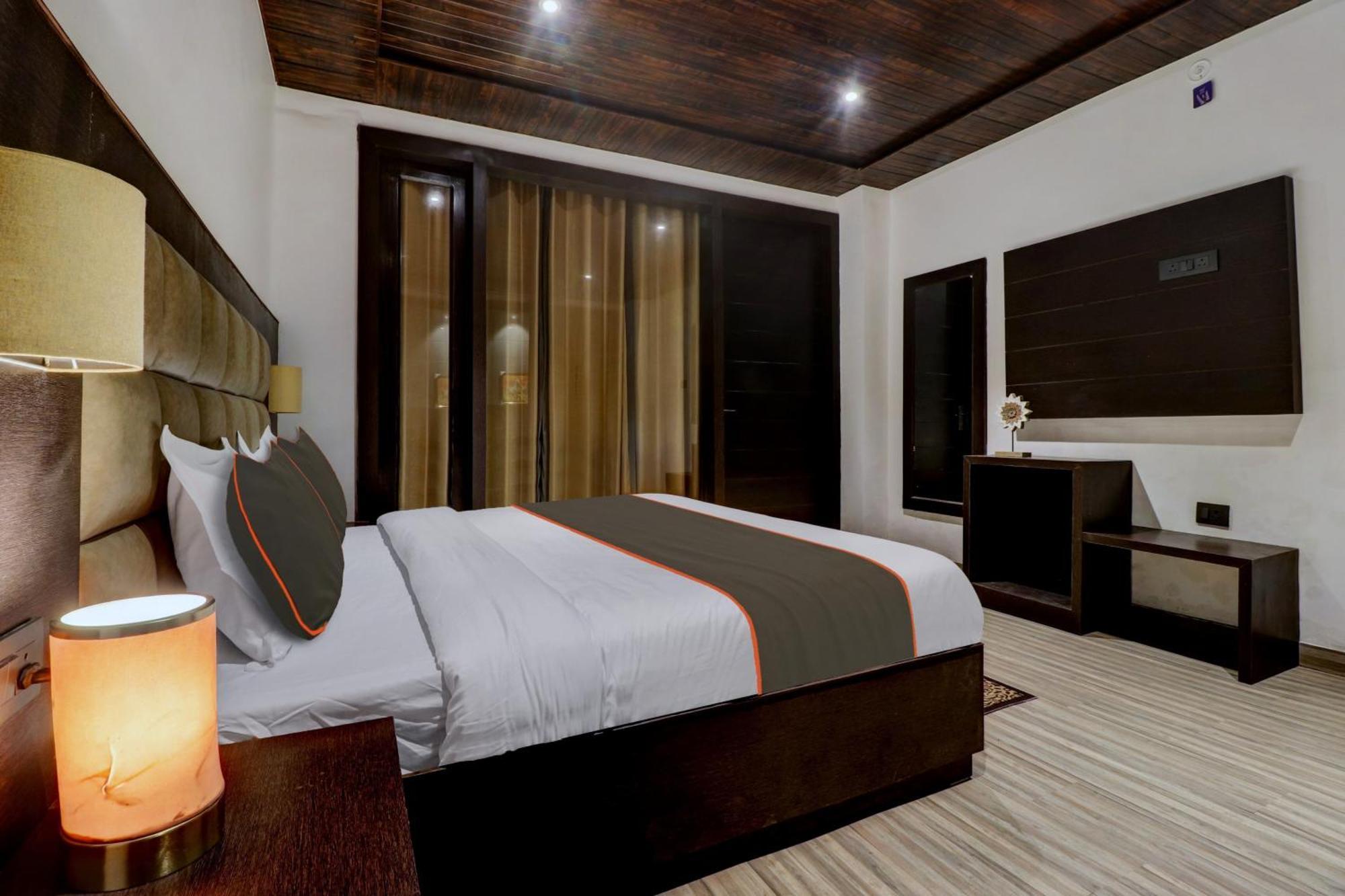 Hotel Collection O Mount N Woods Nainital Exterior foto